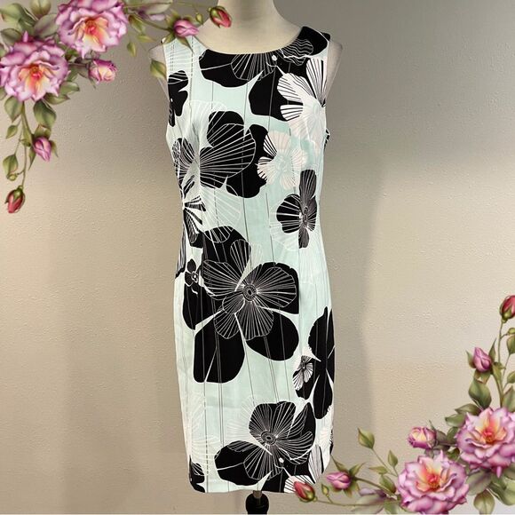 Floral Sleeveless mini Dress size 10 - Picture 1 of 12